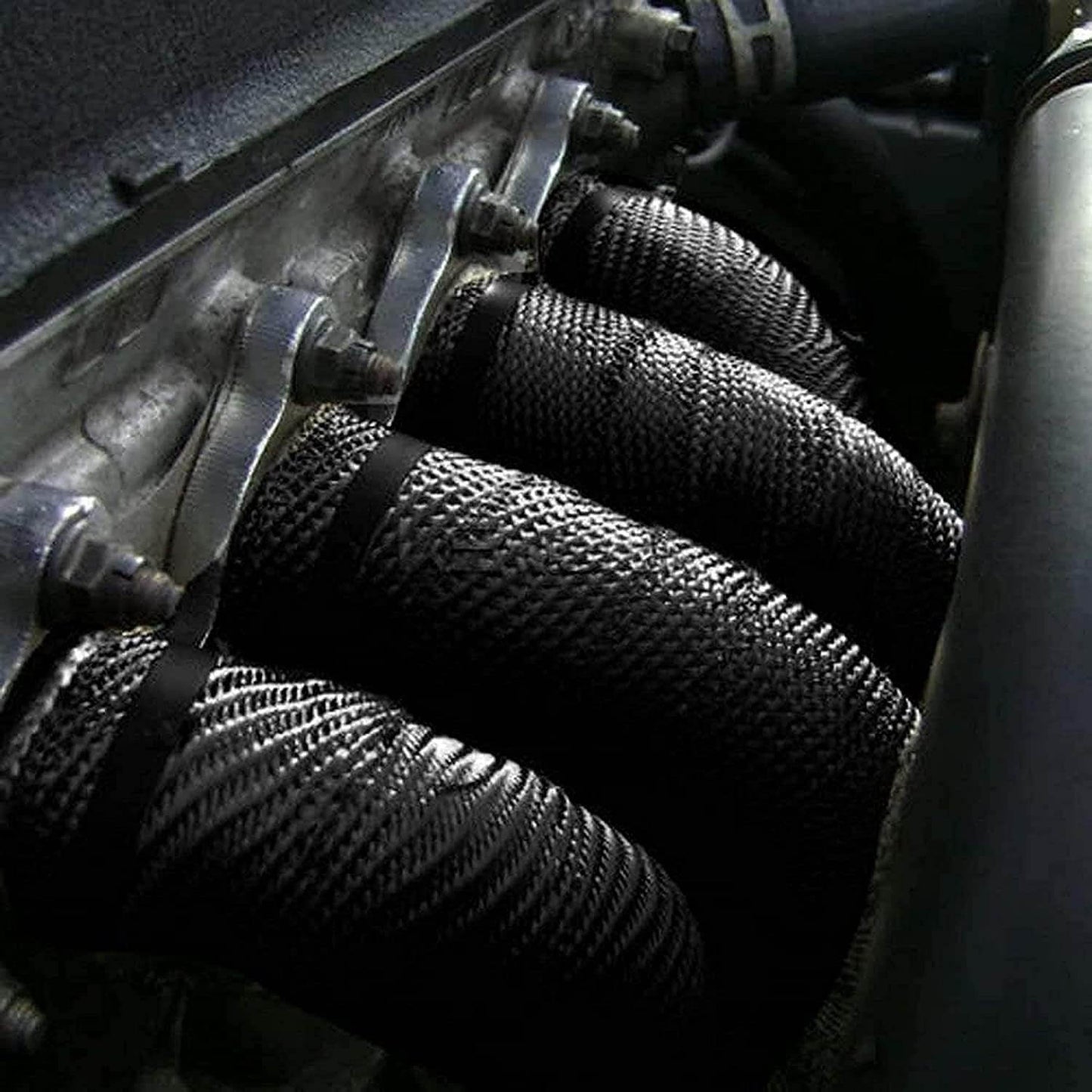 LYPUMSO Exhaust Heat Wrap, Black Fiberglass Heat Resistant Exhaust Wrap Roll for Motorcycle, Car Exhaust Pipe Heat Insulation Muffler Tape with Stainless Locking Ties